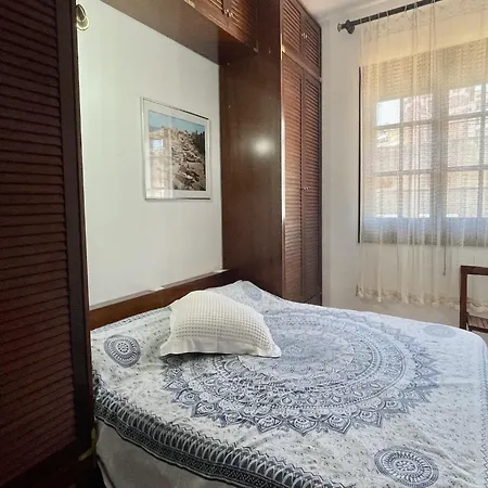 Apartment For Five People In Lescala Apartment