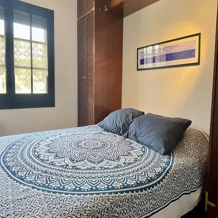 Apartment For Five People In Lescala